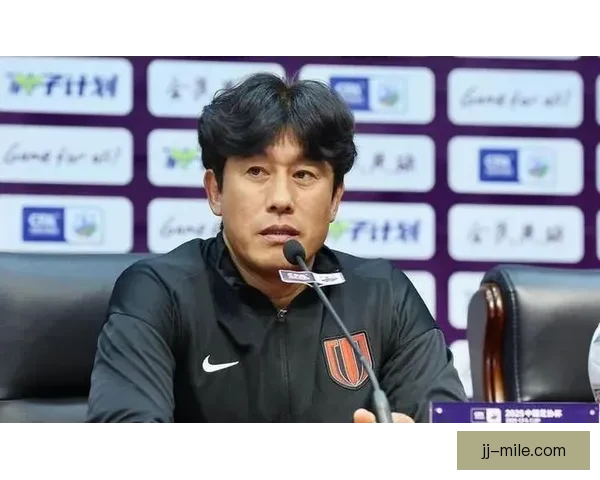 徐正源率成都蓉城稳步发展首次历史性晋级亚冠
